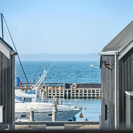 Feriehus Gorgeous In With Kitchen Tranekær